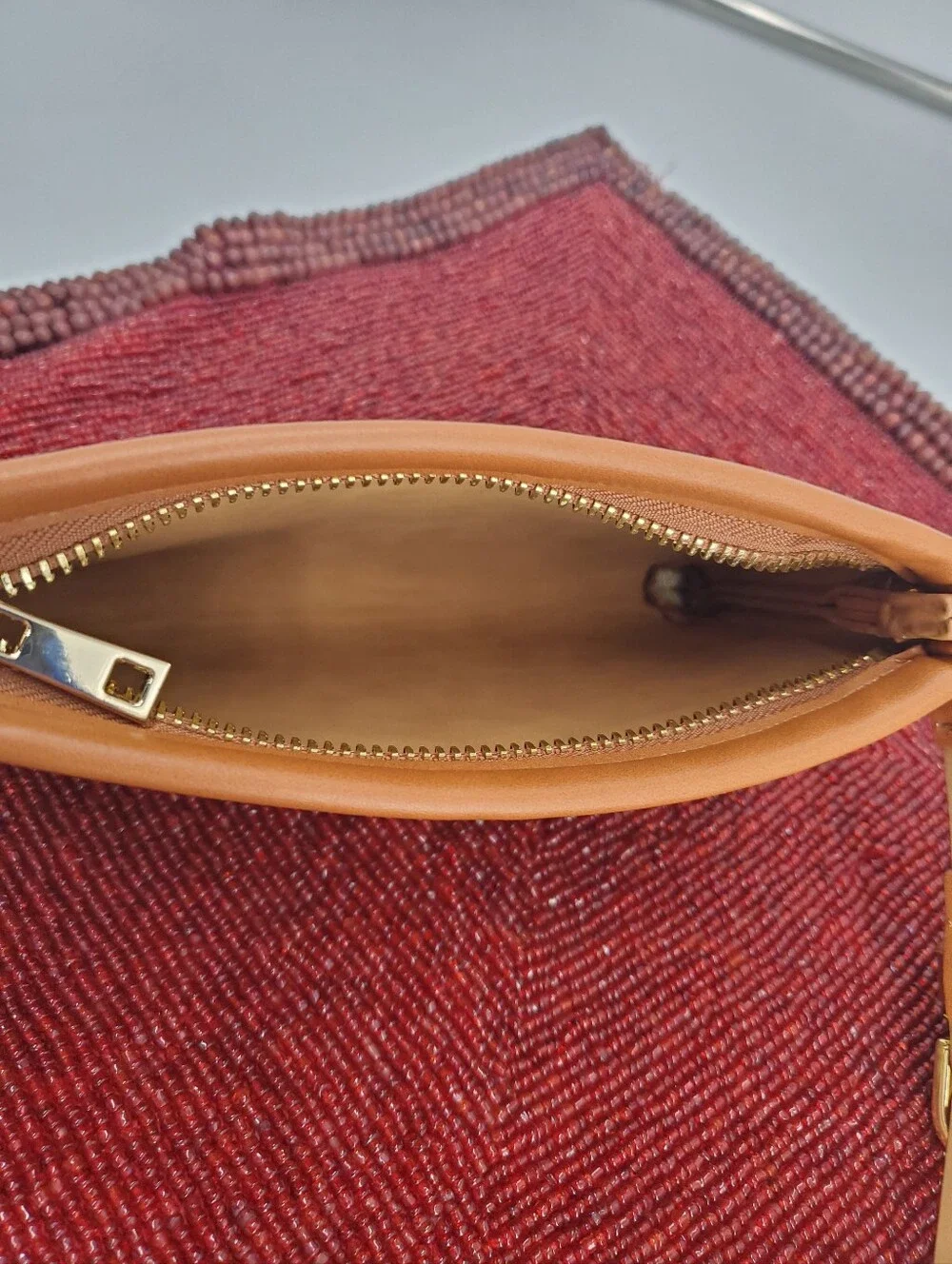 Michael Kors MK Signature Leather Fanny Pack Belt Bag. (C38)